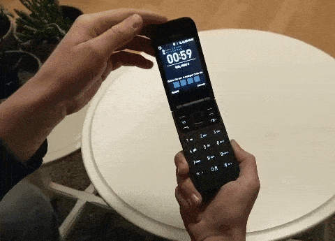 Nokia 7220 Flip Handy zuklappen