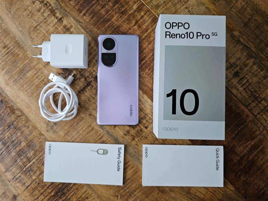 Oppo Reno 10 Pro: Das befindet sich in der Verpackung (Lieferumfang).