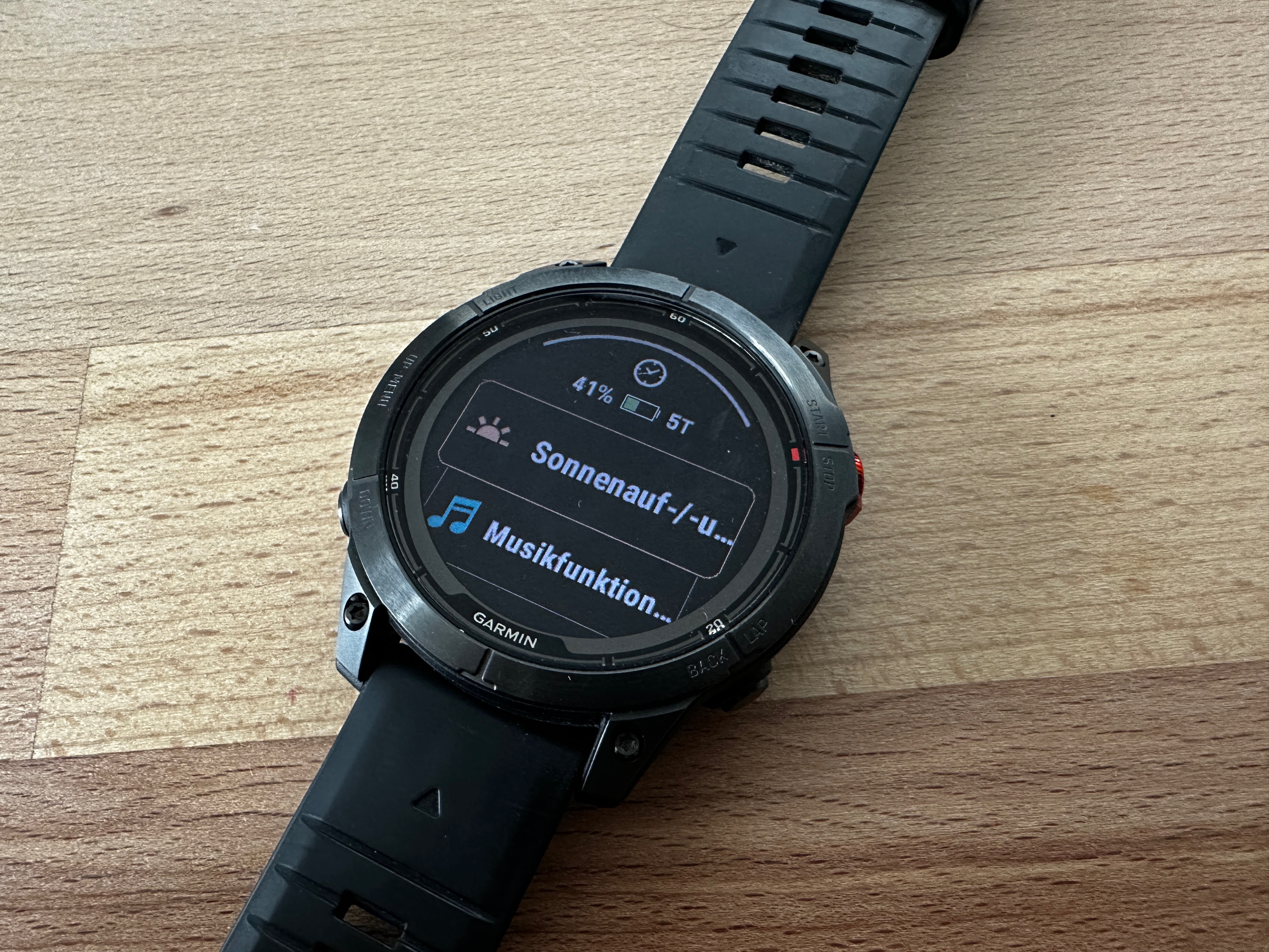 Dieses Menü zeigt die zuletzt geöffneten Apps auf der Garmin Fenix 7 Pro