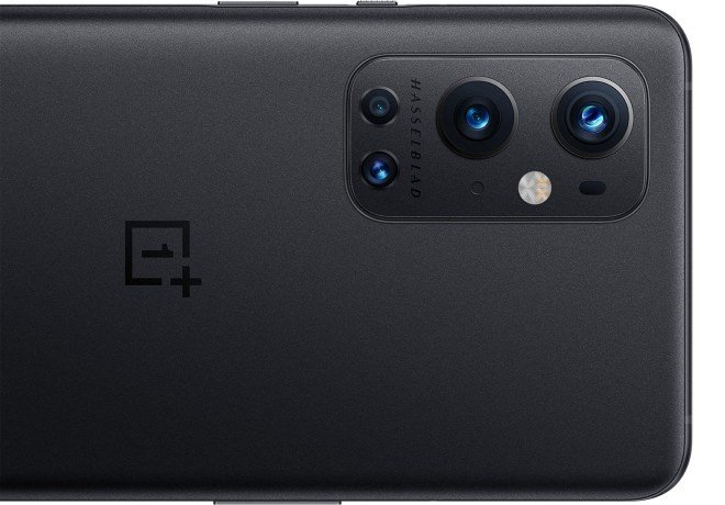 Das OnePlus 9 Pro mit Kameramoduls